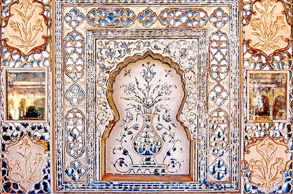 inlaid panel in amber fort jaipur india