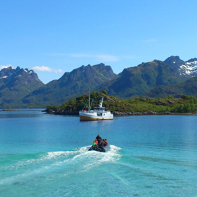 Boat trip in Iceland