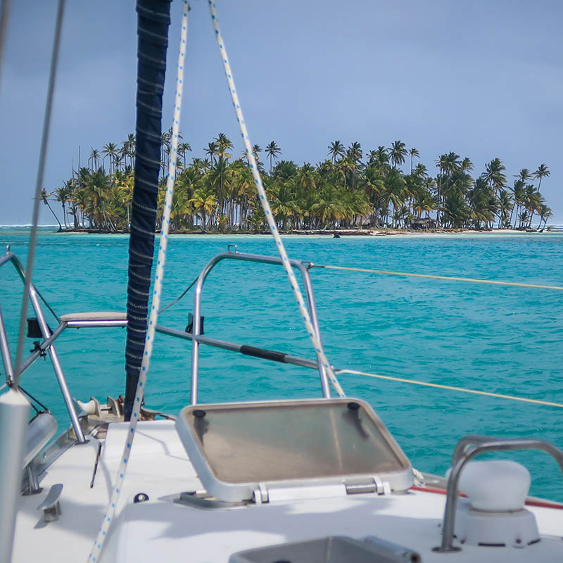 Sailing in the San Blas Islands, Panama